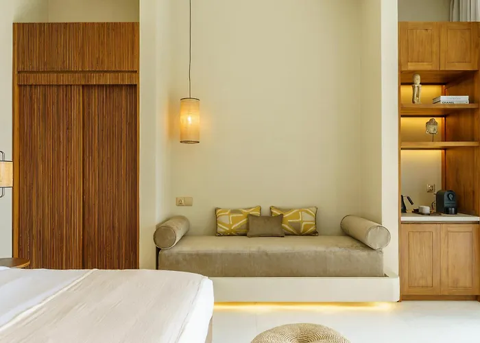 Iconic Arch 6br Beach-club Pool Villa *