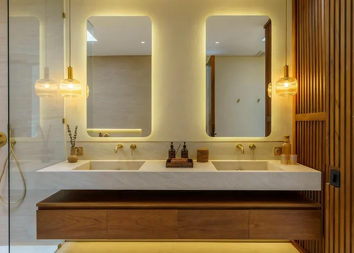 Villa Iconic Arch 6br Beach-club Pool *