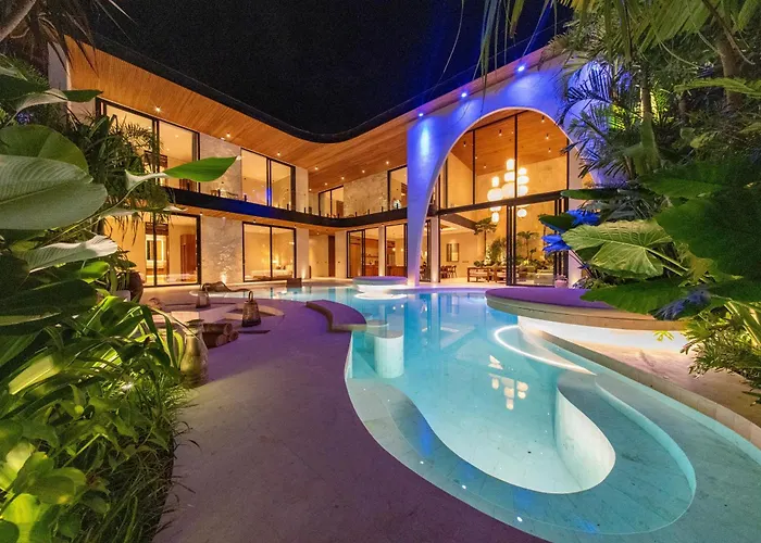 Iconic Arch 6br Beach-club Pool Villa Canggu (Bali)