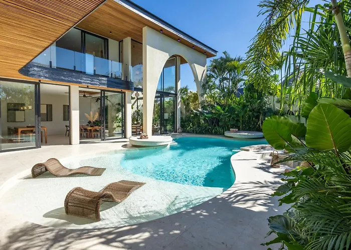 Iconic Arch 6br Beach-club Pool *